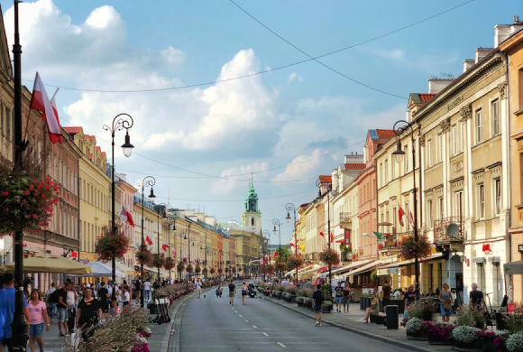 Calle del centro de Varsovia